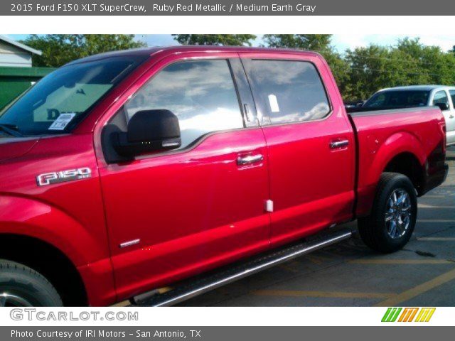 2015 Ford F150 XLT SuperCrew in Ruby Red Metallic