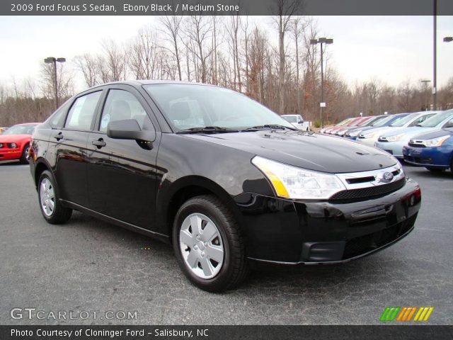 2009 Ford Focus S Sedan in Ebony Black