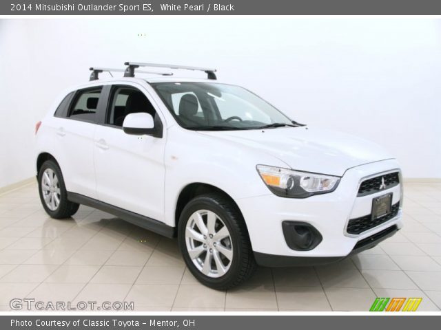 2014 Mitsubishi Outlander Sport ES in White Pearl