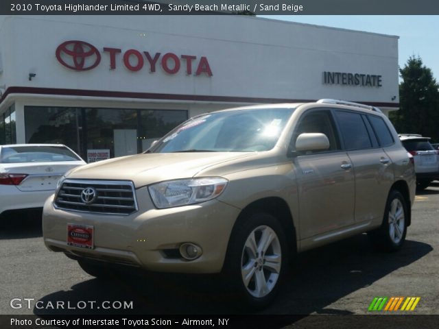 2010 Toyota Highlander Limited 4WD in Sandy Beach Metallic