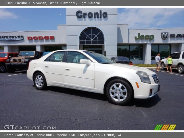 2005 Cadillac CTS Sedan in White Diamond
