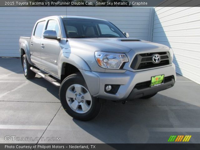 2015 Toyota Tacoma V6 PreRunner Double Cab in Silver Sky Metallic