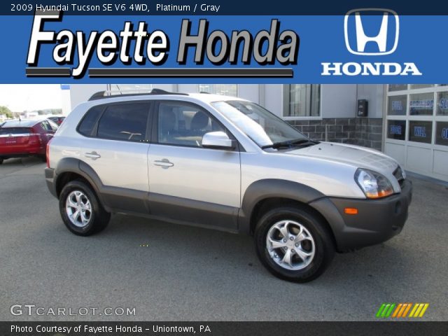 2009 Hyundai Tucson SE V6 4WD in Platinum