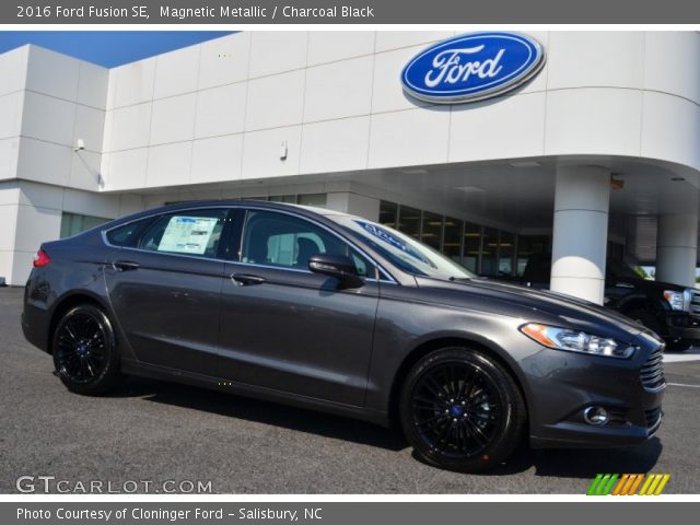 2016 Ford Fusion SE in Magnetic Metallic