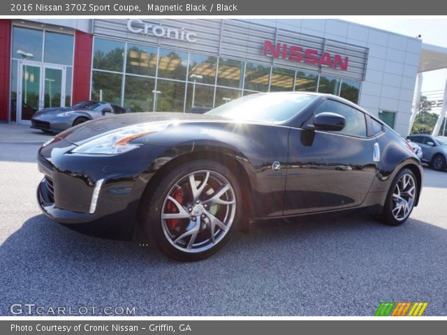 2016 Nissan 370Z Sport Coupe in Magnetic Black