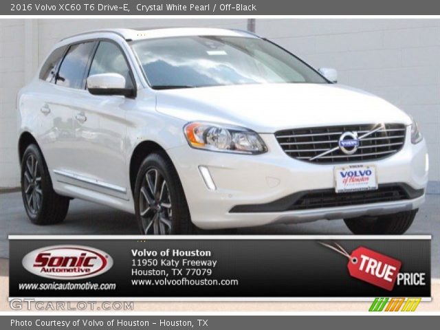 2016 Volvo XC60 T6 Drive-E in Crystal White Pearl