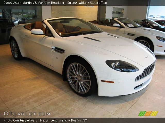 2009 Aston Martin V8 Vantage Roadster in Stratus White