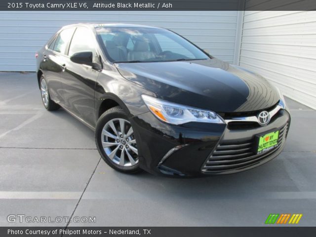 2015 Toyota Camry XLE V6 in Attitude Black Metallic