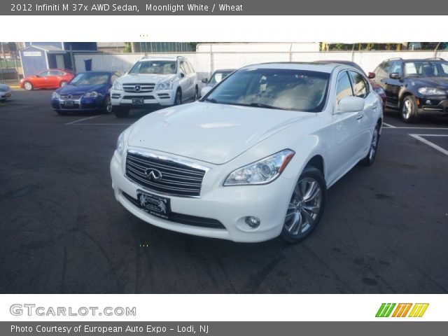 2012 Infiniti M 37x AWD Sedan in Moonlight White