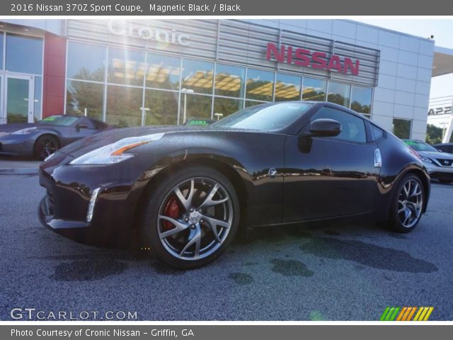 2016 Nissan 370Z Sport Coupe in Magnetic Black