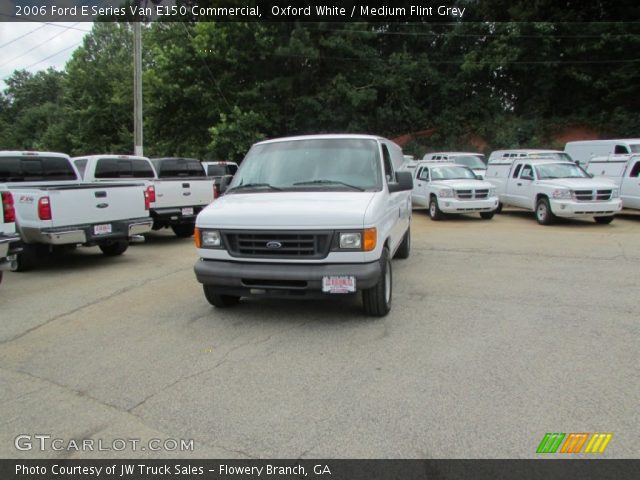 2006 Ford E Series Van E150 Commercial in Oxford White