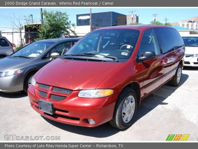 2000 Dodge Grand Caravan  in Inferno Red Pearlcoat