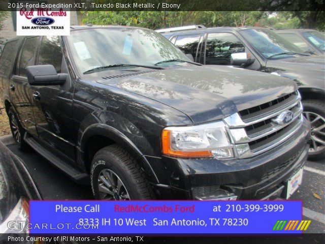 2015 Ford Expedition XLT in Tuxedo Black Metallic