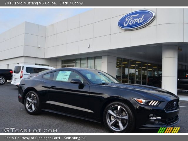 2015 Ford Mustang V6 Coupe in Black