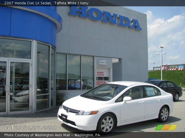 2007 Honda Civic LX Sedan in Taffeta White