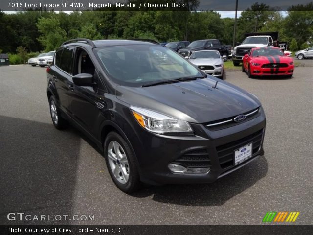 2016 Ford Escape SE 4WD in Magnetic Metallic