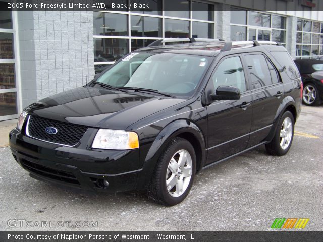 2005 Ford Freestyle Limited AWD in Black