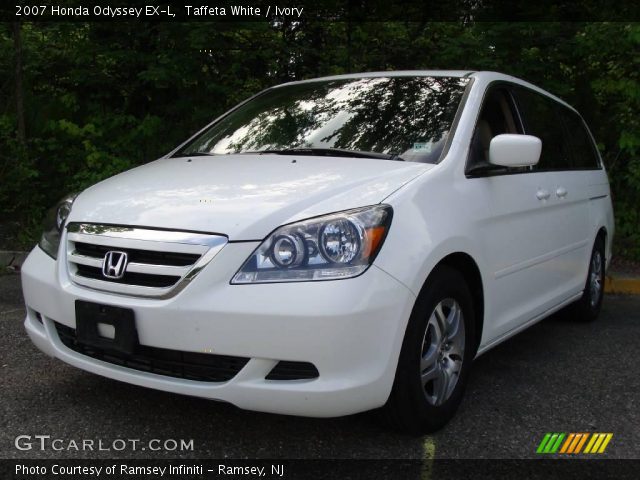2007 Honda Odyssey EX-L in Taffeta White