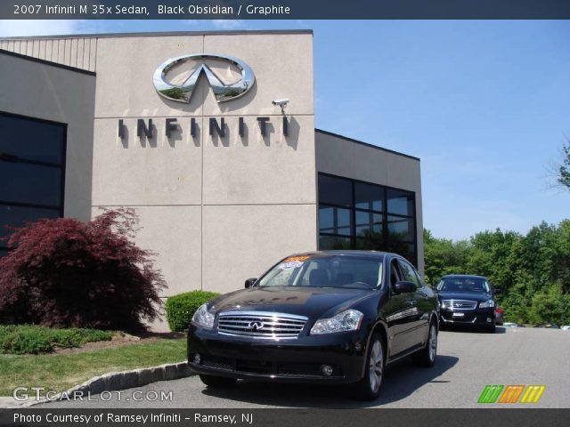 2007 Infiniti M 35x Sedan in Black Obsidian