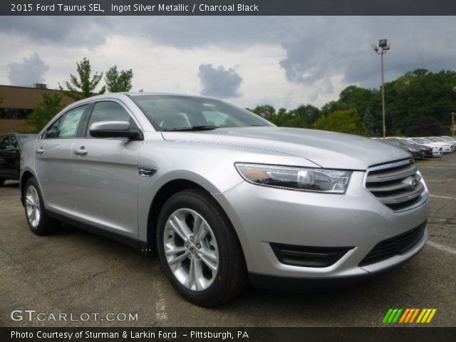 2015 Ford Taurus SEL in Ingot Silver Metallic