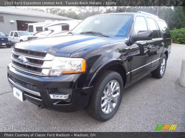 2015 Ford Expedition Limited 4x4 in Tuxedo Black Metallic