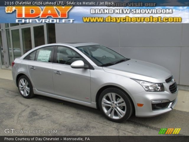 2016 Chevrolet Cruze Limited LTZ in Silver Ice Metallic