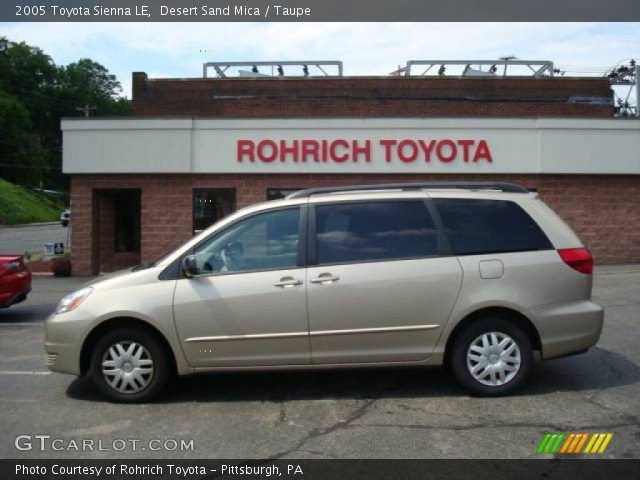 2005 Toyota Sienna LE in Desert Sand Mica