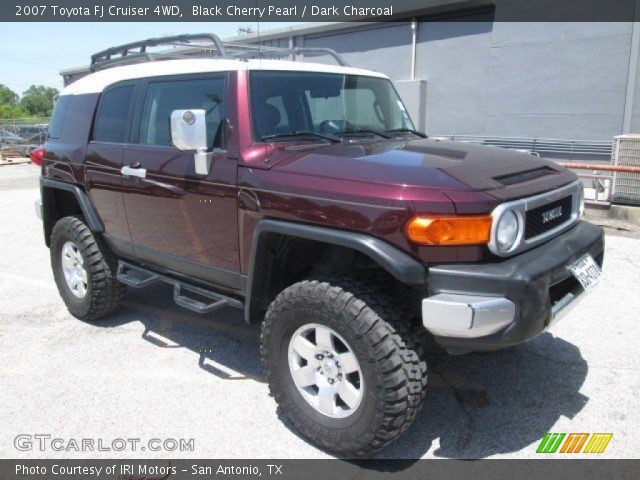 2007 Toyota FJ Cruiser 4WD in Black Cherry Pearl