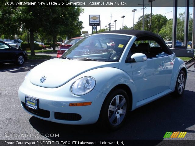 2006 Volkswagen New Beetle 2.5 Convertible in Aquarius Blue