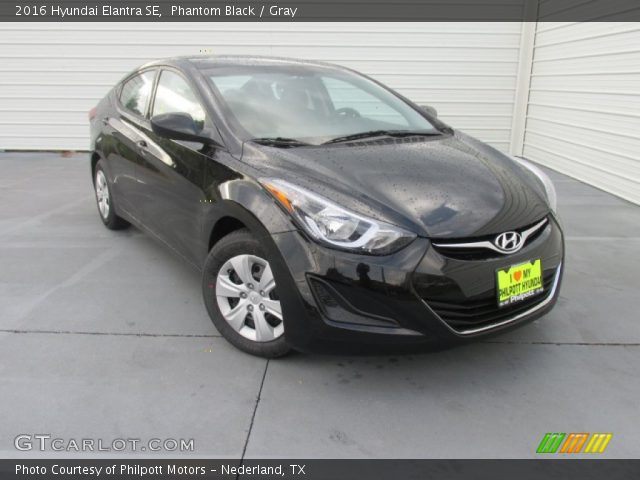 2016 Hyundai Elantra SE in Phantom Black