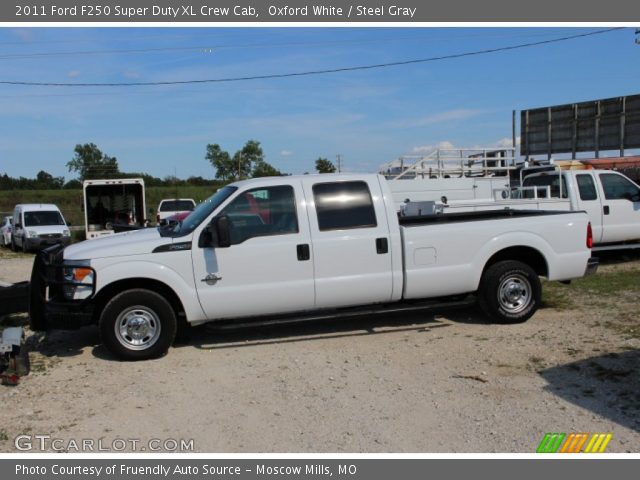 2011 Ford F250 Super Duty XL Crew Cab in Oxford White