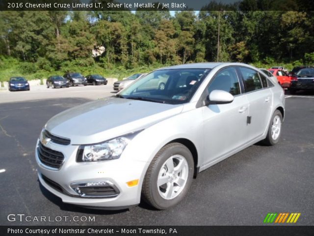 2016 Chevrolet Cruze Limited LT in Silver Ice Metallic