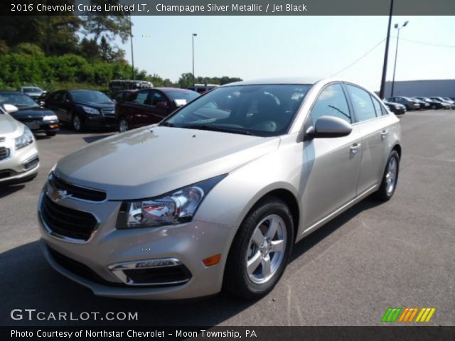 2016 Chevrolet Cruze Limited LT in Champagne Silver Metallic