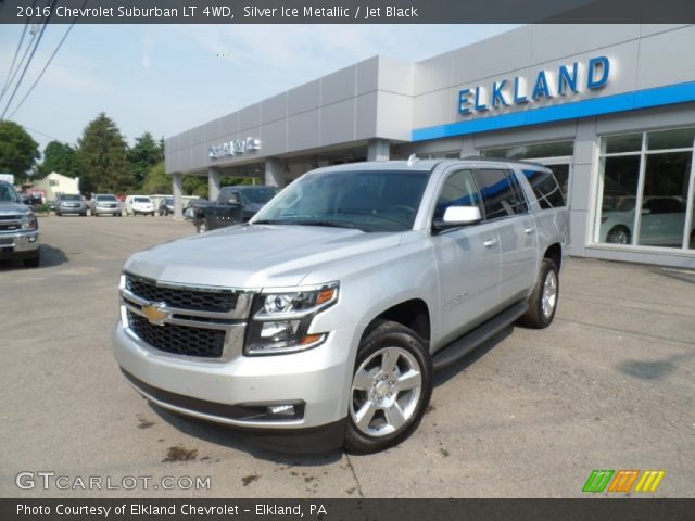 2016 Chevrolet Suburban LT 4WD in Silver Ice Metallic