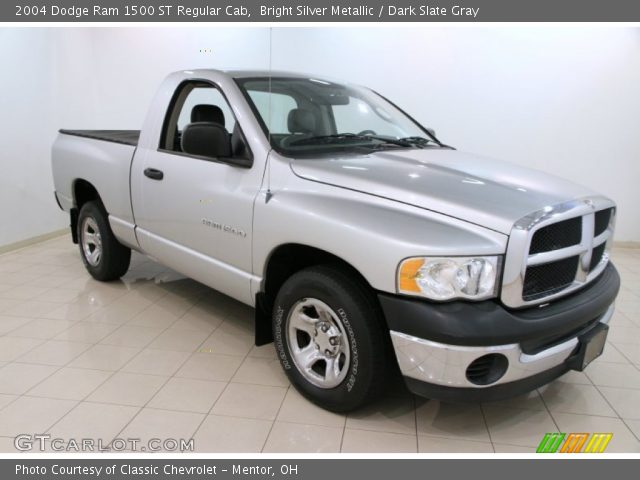 2004 Dodge Ram 1500 ST Regular Cab in Bright Silver Metallic