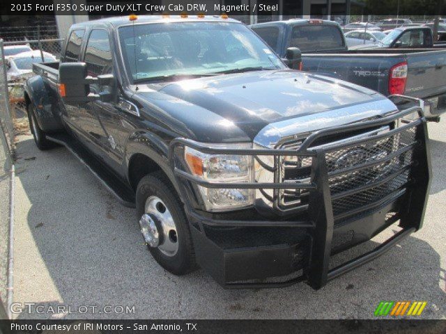 2015 Ford F350 Super Duty XLT Crew Cab DRW in Magnetic