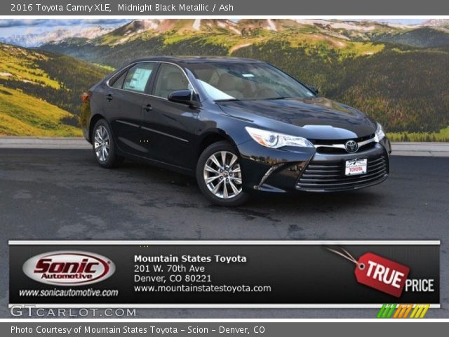 2016 Toyota Camry XLE in Midnight Black Metallic