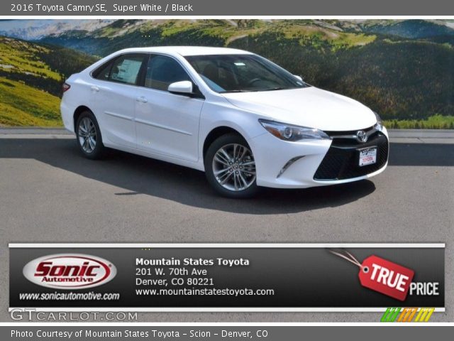 2016 Toyota Camry SE in Super White