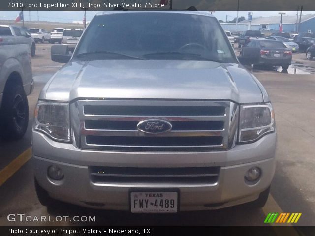 2010 Ford Expedition XLT in Ingot Silver Metallic