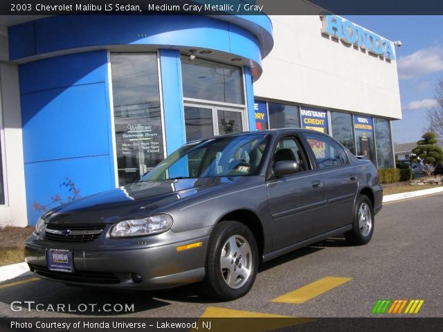 2003 Chevrolet Malibu LS Sedan in Medium Gray Metallic