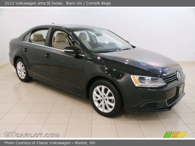 2013 Volkswagen Jetta SE Sedan in Black Uni