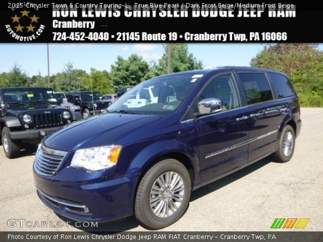 2015 Chrysler Town & Country Touring-L in True Blue Pearl