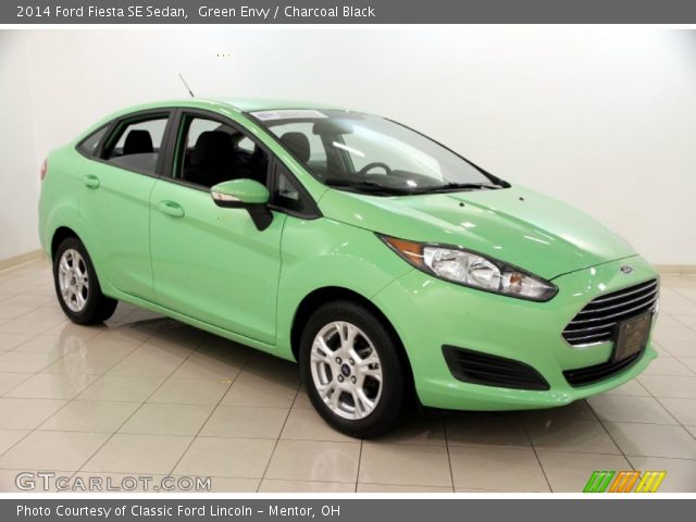 2014 Ford Fiesta SE Sedan in Green Envy