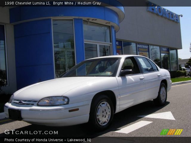 1998 Chevrolet Lumina LS in Bright White