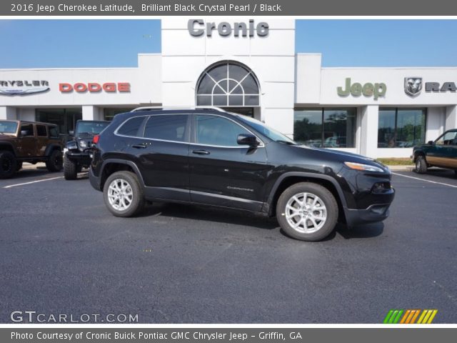 2016 Jeep Cherokee Latitude in Brilliant Black Crystal Pearl
