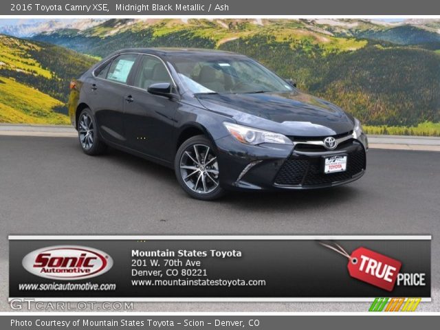 2016 Toyota Camry XSE in Midnight Black Metallic