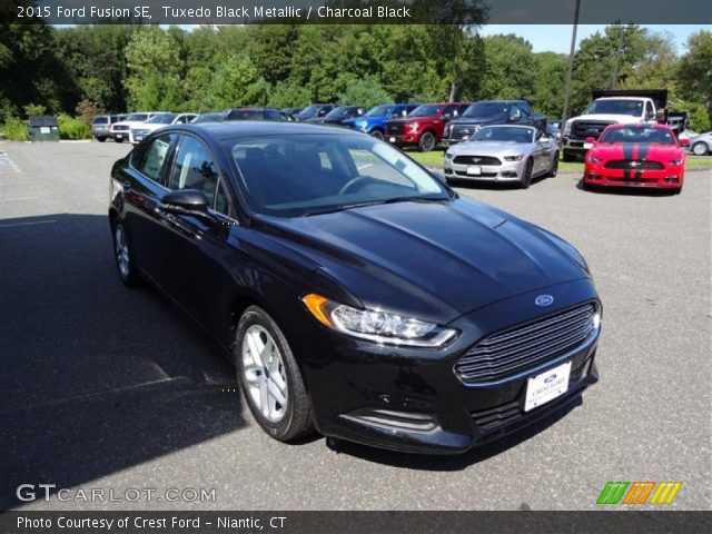 2015 Ford Fusion SE in Tuxedo Black Metallic