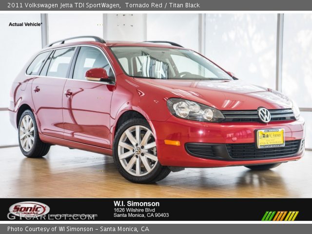 2011 Volkswagen Jetta TDI SportWagen in Tornado Red
