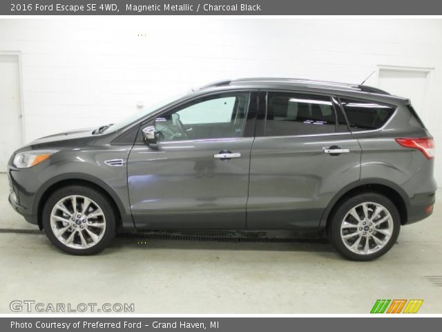 2016 Ford Escape SE 4WD in Magnetic Metallic