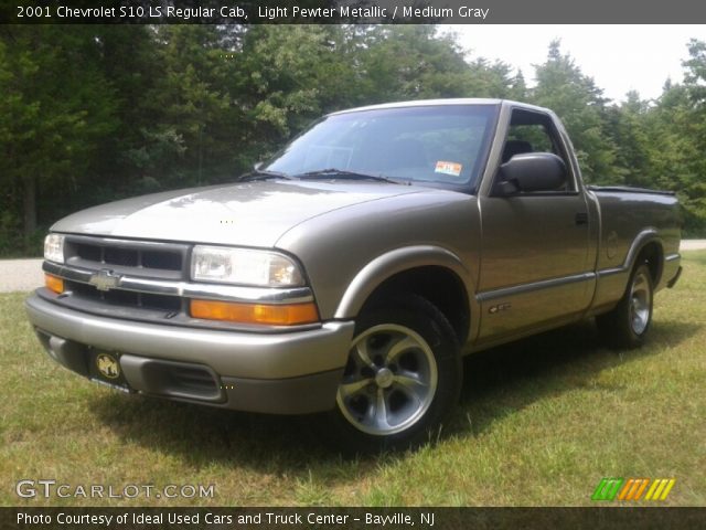 2001 Chevrolet S10 LS Regular Cab in Light Pewter Metallic